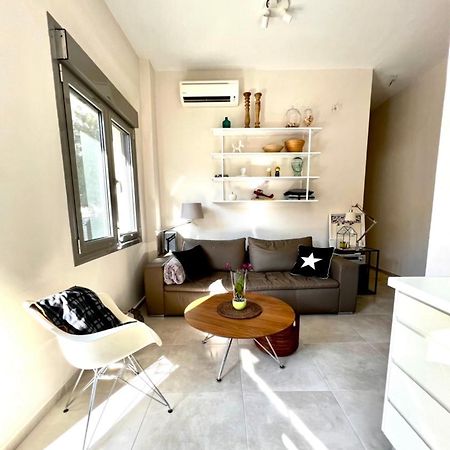 شقة Nikaia Metro House بيرايوس المظهر الخارجي الصورة